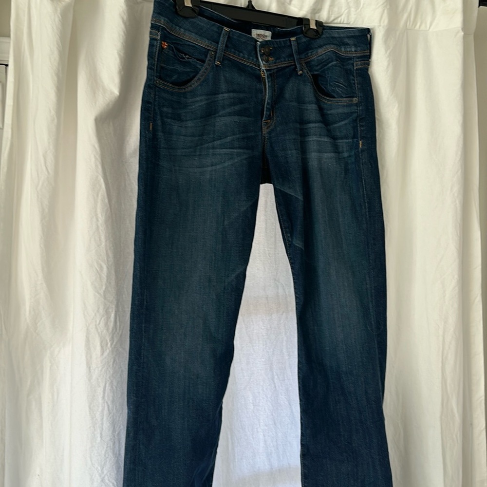 32 Hudson low rise jeans. Fade wash. Vintage look.
